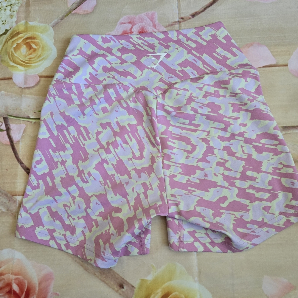 Gymshark pink sorbet print shorts - Picture 3 of 9